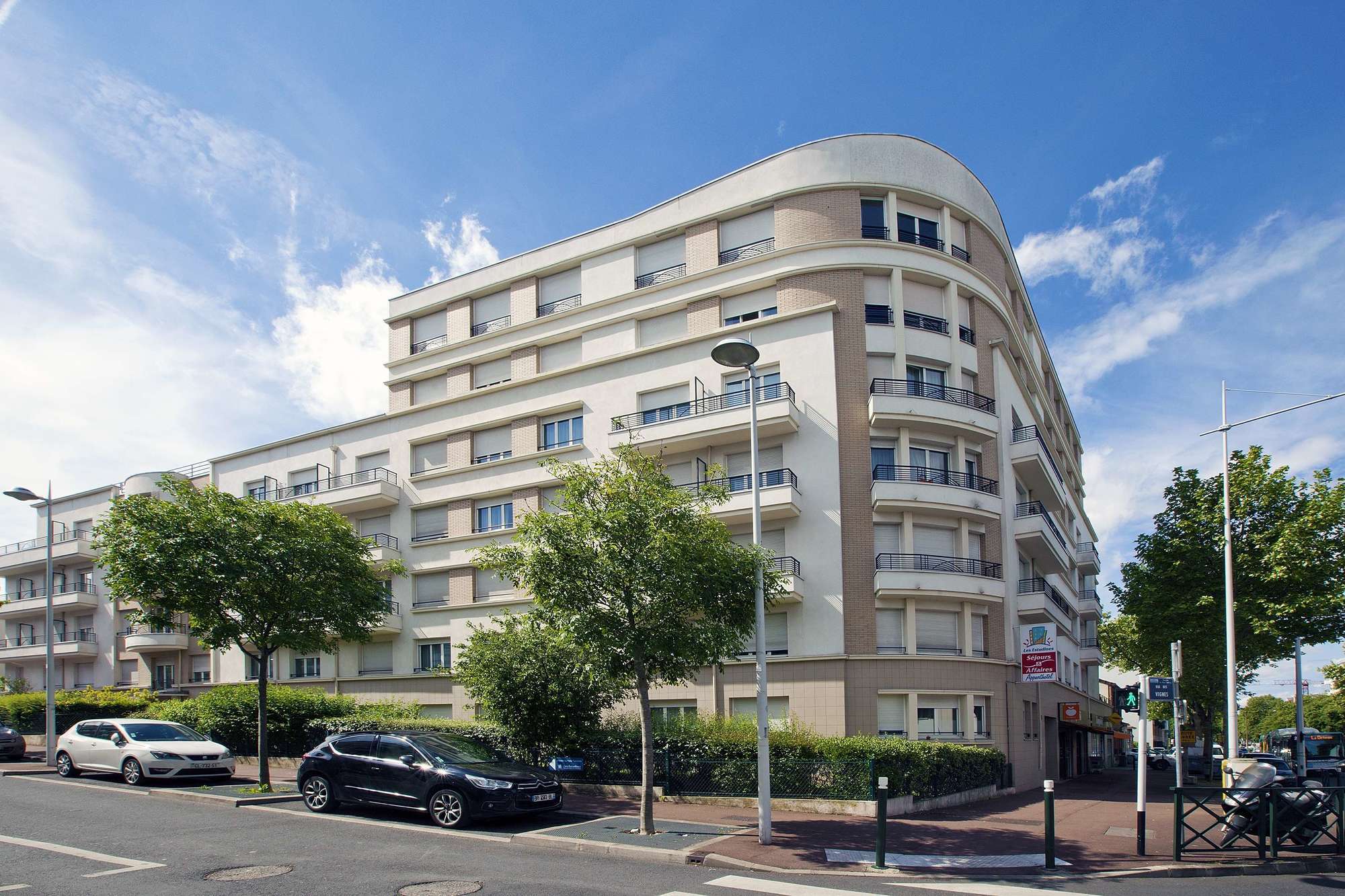 Sejours & Affaires Paris-Nanterre Aparthotel Exterior foto